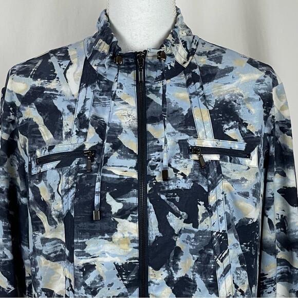 Chico’s Navy, White, Blue and Tan Print GorpCore Jacket NWOT Size 12 - Picture 2 of 12
